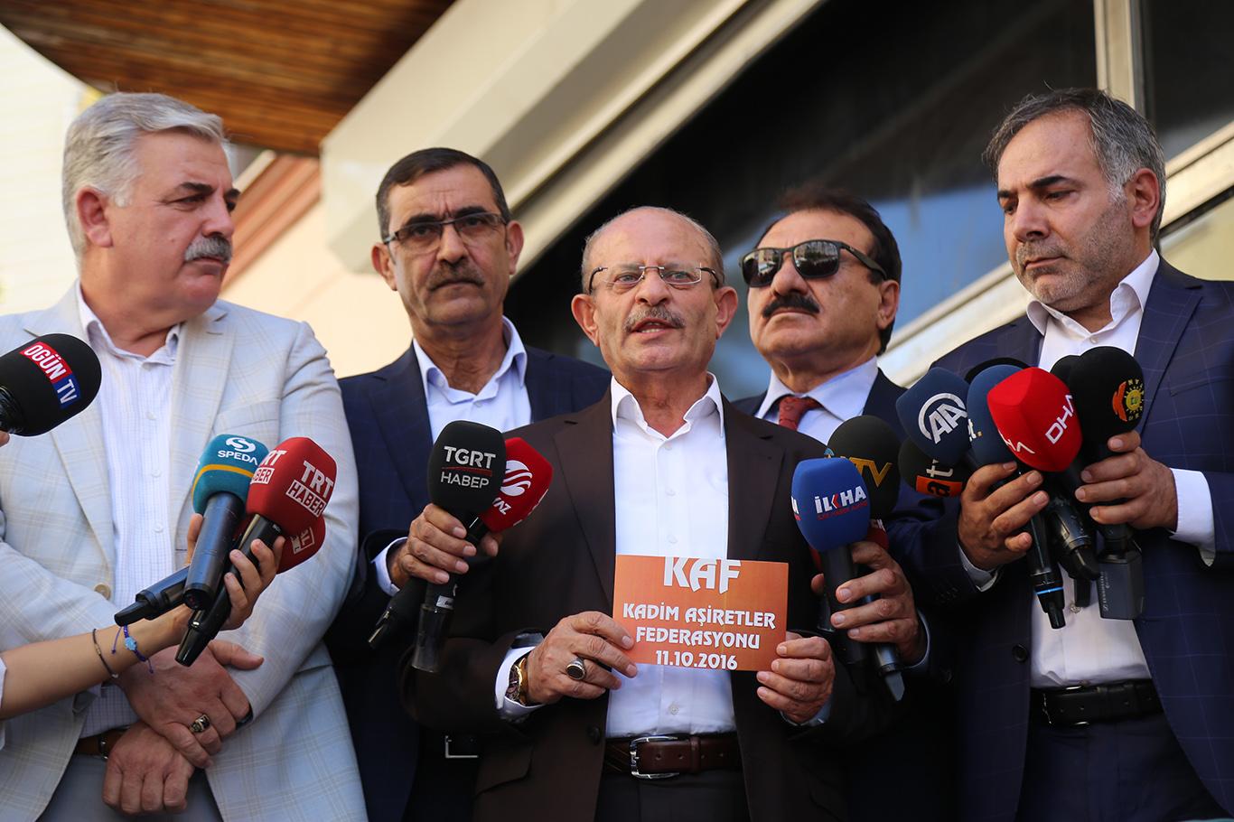 154 aşiret liderinden ailelere destek ziyareti 154 aşiret liderinden ailelere destek ziyareti
